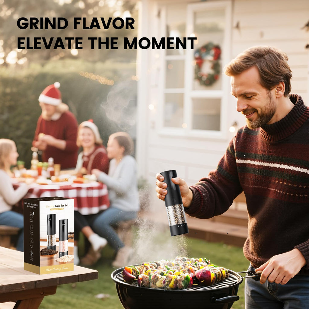 Cocinero usando molinillo eléctrico con luz LED